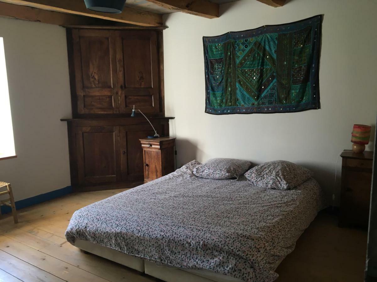 Chambres D'Hotes Des Deux Lacs Ceyzerieu 外观 照片